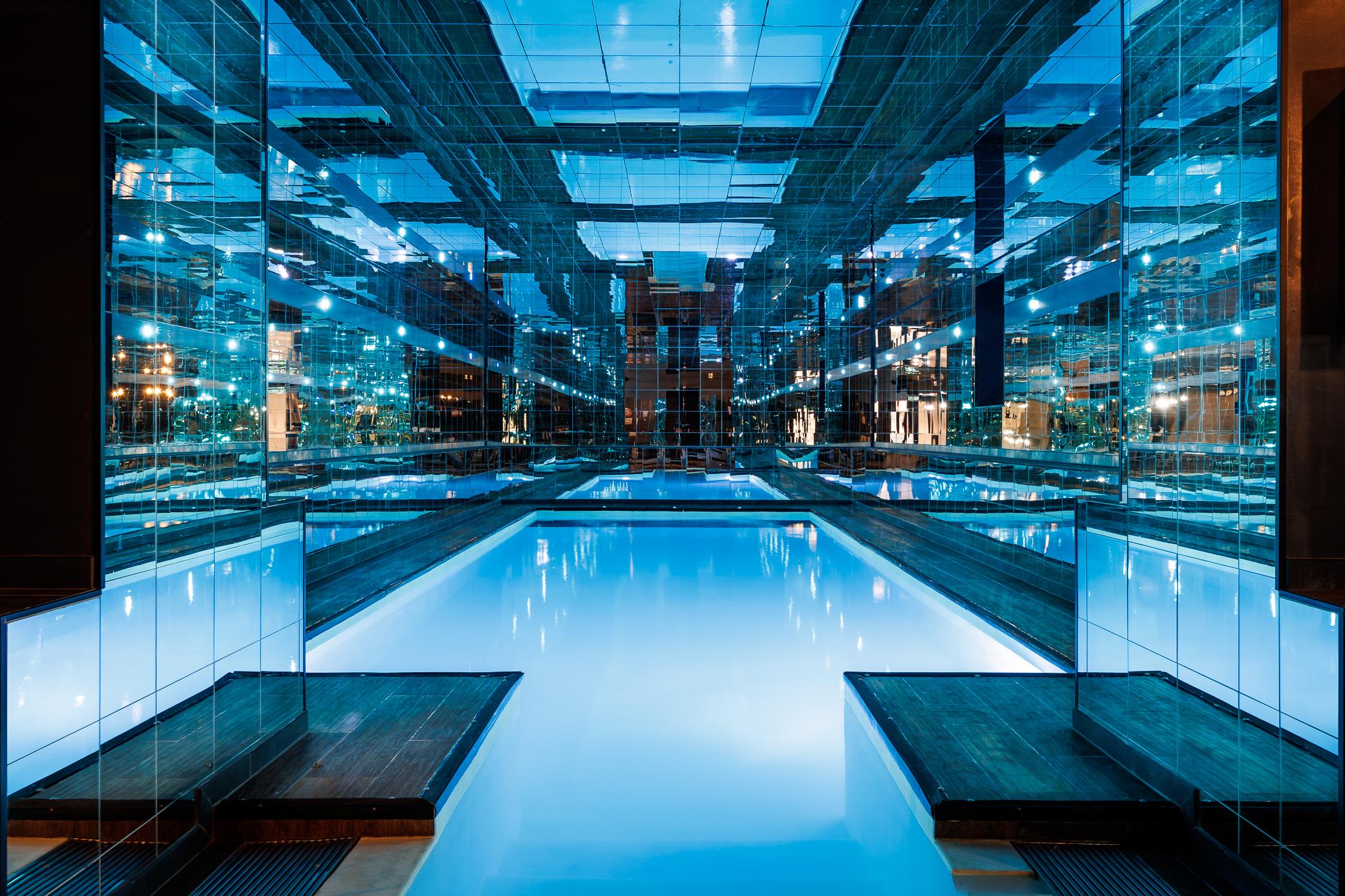 Belfry & Spa By Ligne St Barth Lurdy Exteriér fotografie The pool at the Mira Hong Kong