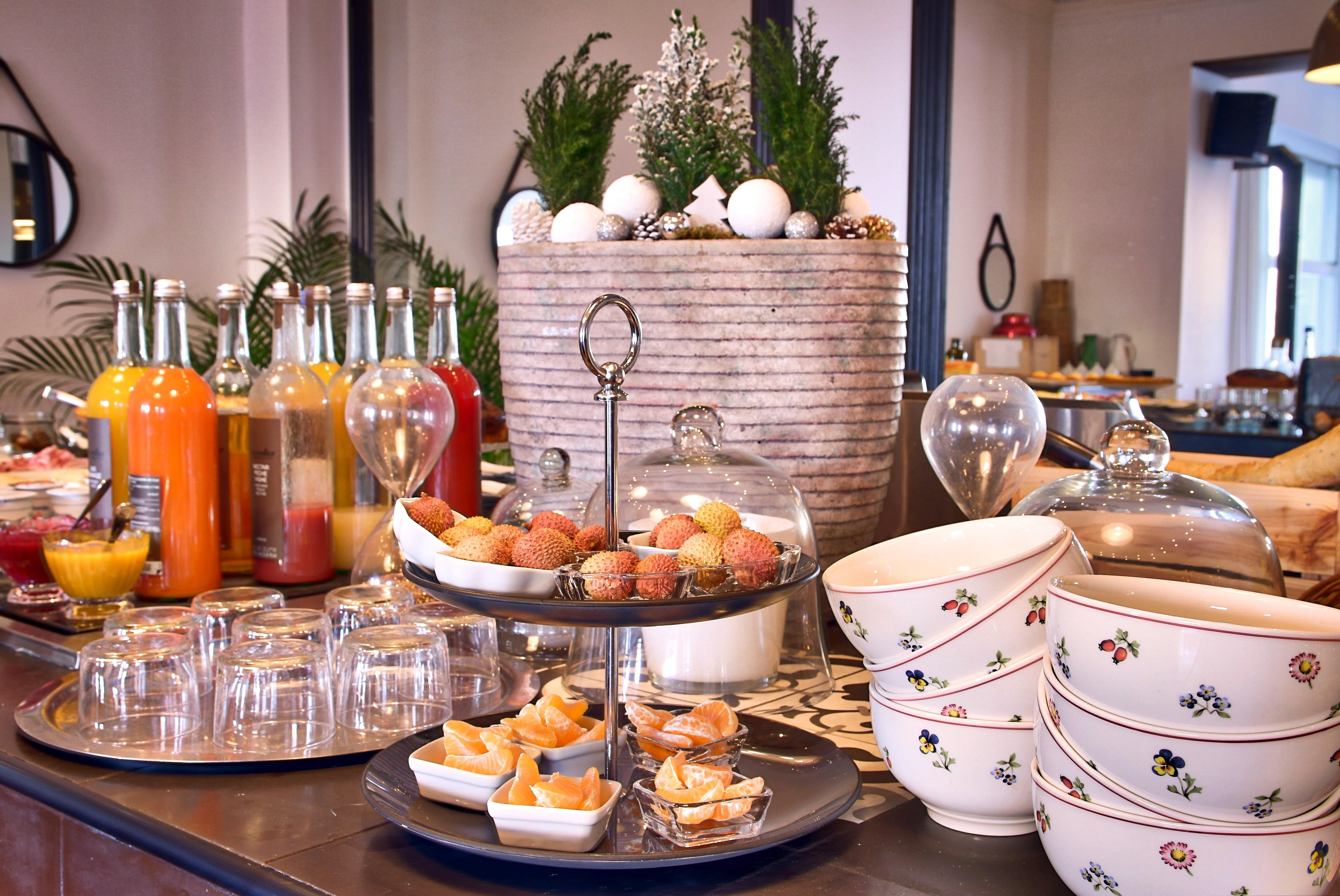 Belfry & Spa By Ligne St Barth Lurdy Exteriér fotografie A breakfast buffet