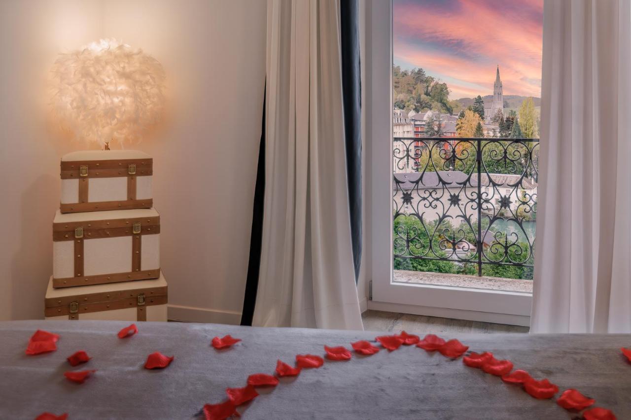 Belfry & Spa By Ligne St Barth Lurdy Exteriér fotografie A room at the hotel