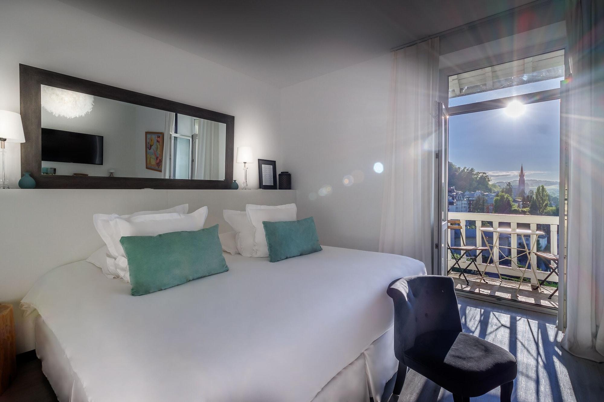 Belfry & Spa By Ligne St Barth Lurdy Exteriér fotografie A room at the hotel