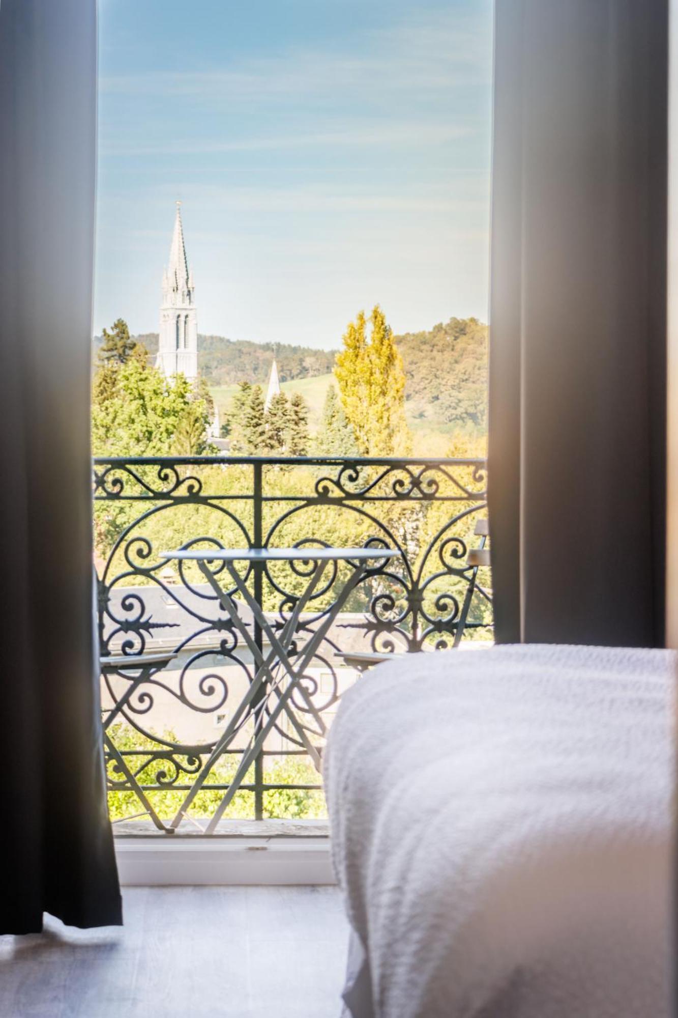 Belfry & Spa By Ligne St Barth Lurdy Exteriér fotografie View from a room